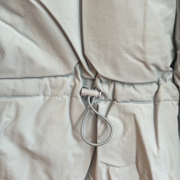 NWT Levi’s Cinch Waist Puffer Jacket XXL - Picture 8 of 12